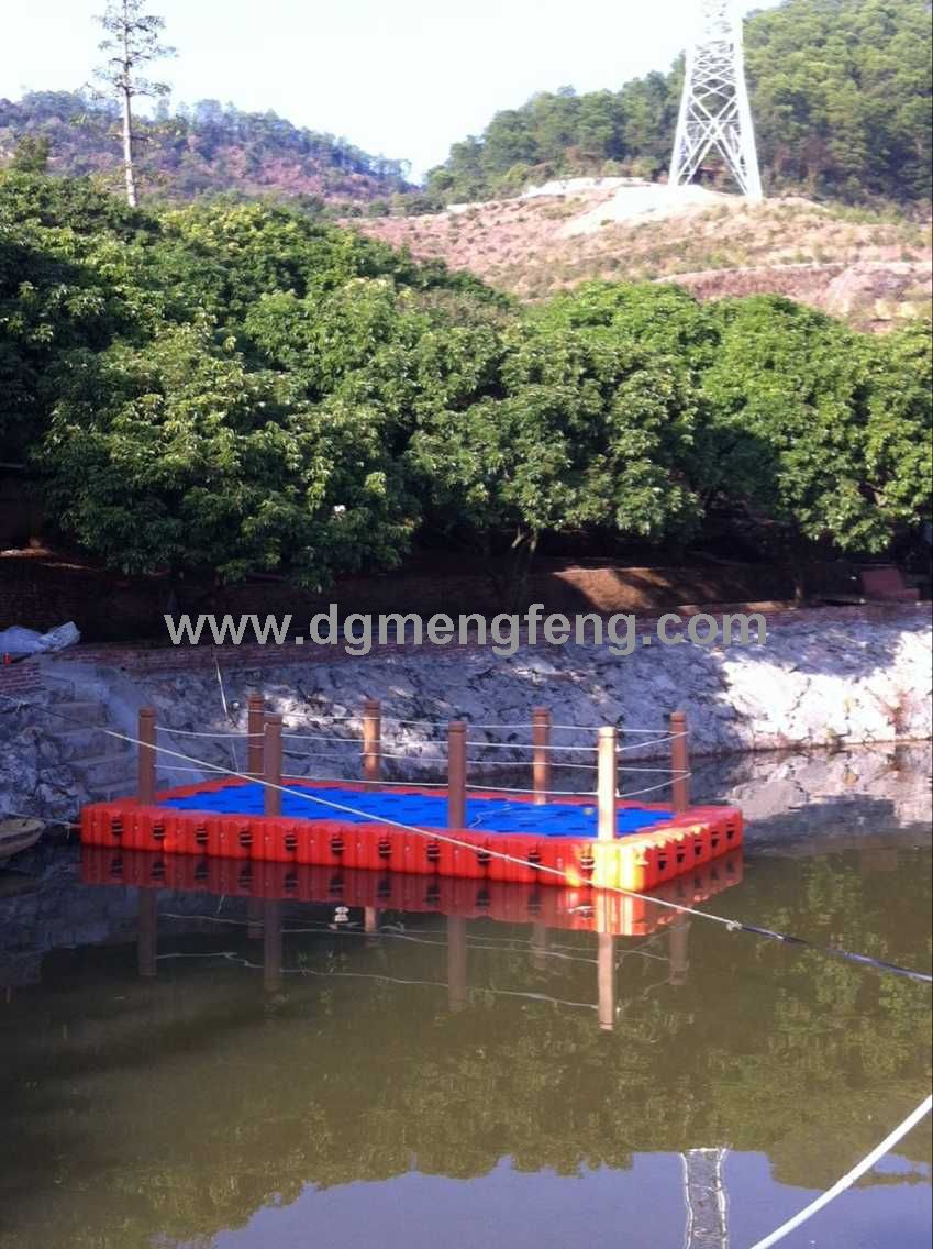私人别墅钓鱼台(图1)